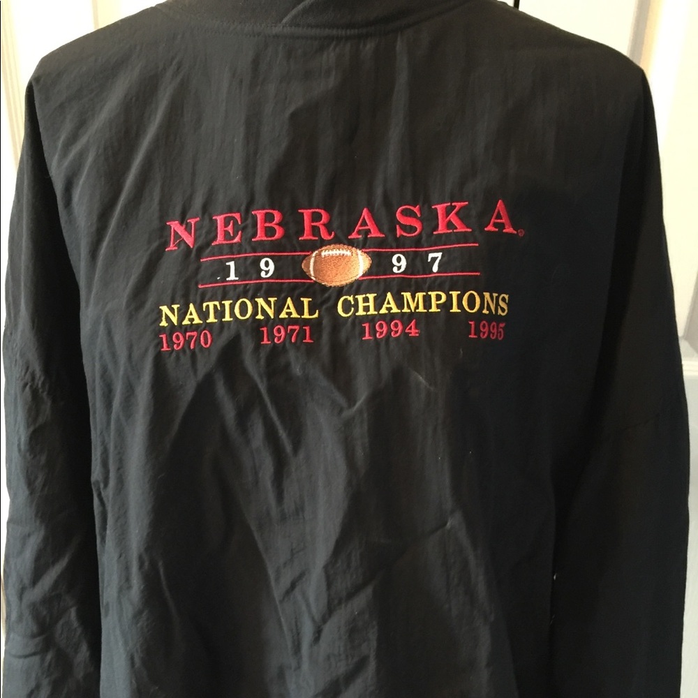 Nebraska pullover